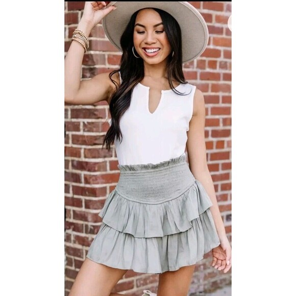 Altar'd State Sage Green Smoked‎ Tiered Mini Skirt Women's Size Small - Picture 1 of 5